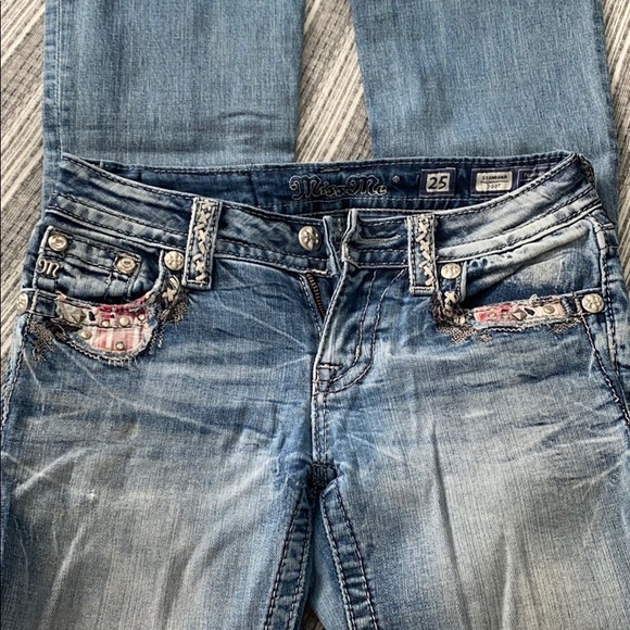 Distressed Flannel Miss Mes - Picture 5 of 7